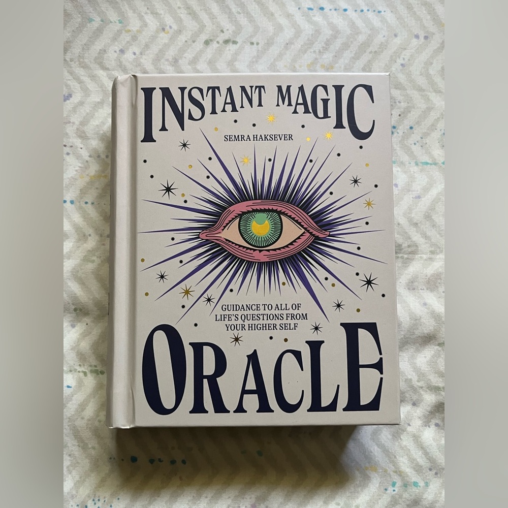 instant magic oracle by semra haksever